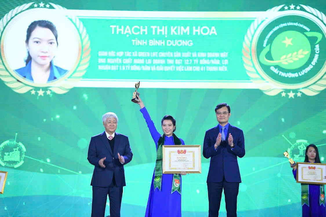 Thạch Kim Hoa - Nữ nghệ nhân trẻ lan tỏa tinh thần khởi nghiệp tử tế và trách nhiệm với cộng đồng 
