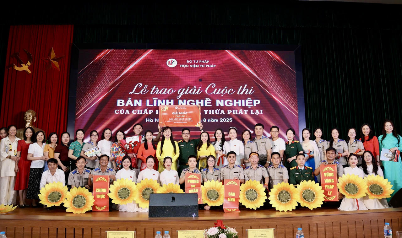 Khẳng định bản lĩnh nghề nghiệp Chấp hành viên, Thừa phát lại trong kỷ nguyên mới Khẳng định bản lĩnh nghề nghiệp Chấp hành viên, Thừa phát lại trong kỷ nguyên mới