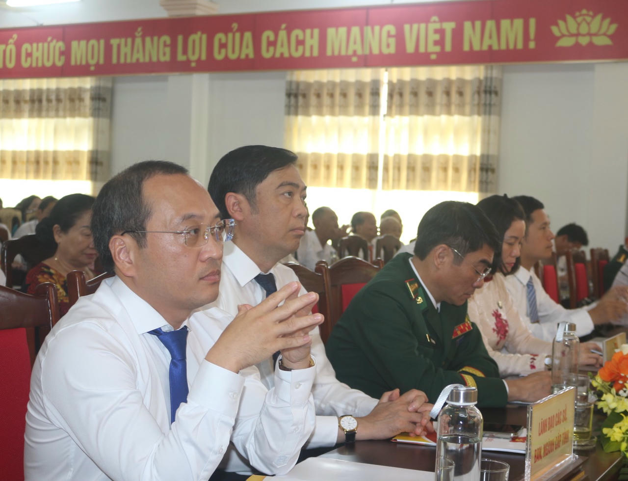 Đại biểu tham dự Đại hội.