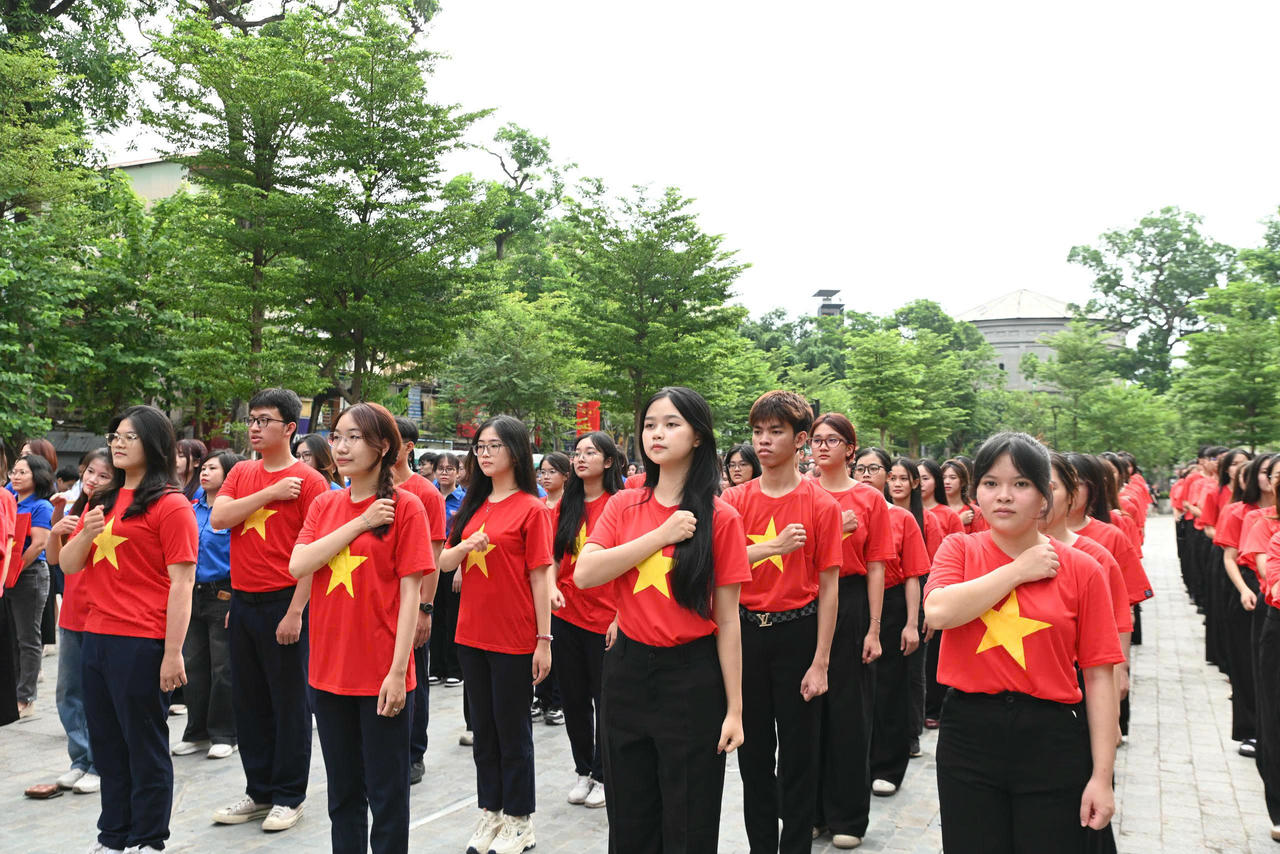 Lễ chào cờ 