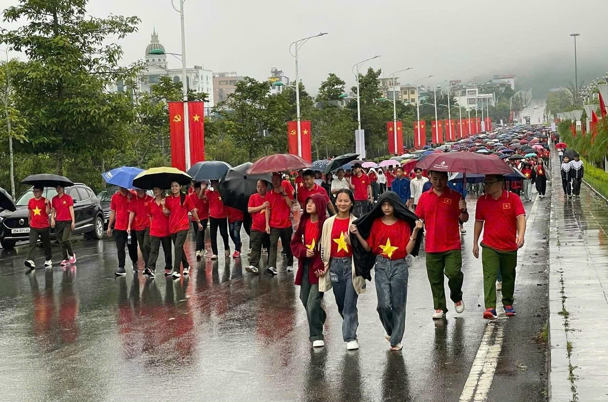 Ngoài ra thông qua hoạt động của sự kiện nhằm góp phần củng cố, tăng cường hơn nữa sự gắn bó mật thiết giữa người chiến sĩ Công an nhân dân với Nhân dân; cùng chung tay thực hiện nhiệm vụ giữ gìn an ninh, trật tự trong giai đoạn phát triển mới của Lai Châu nói riêng và đất nước nói chung.