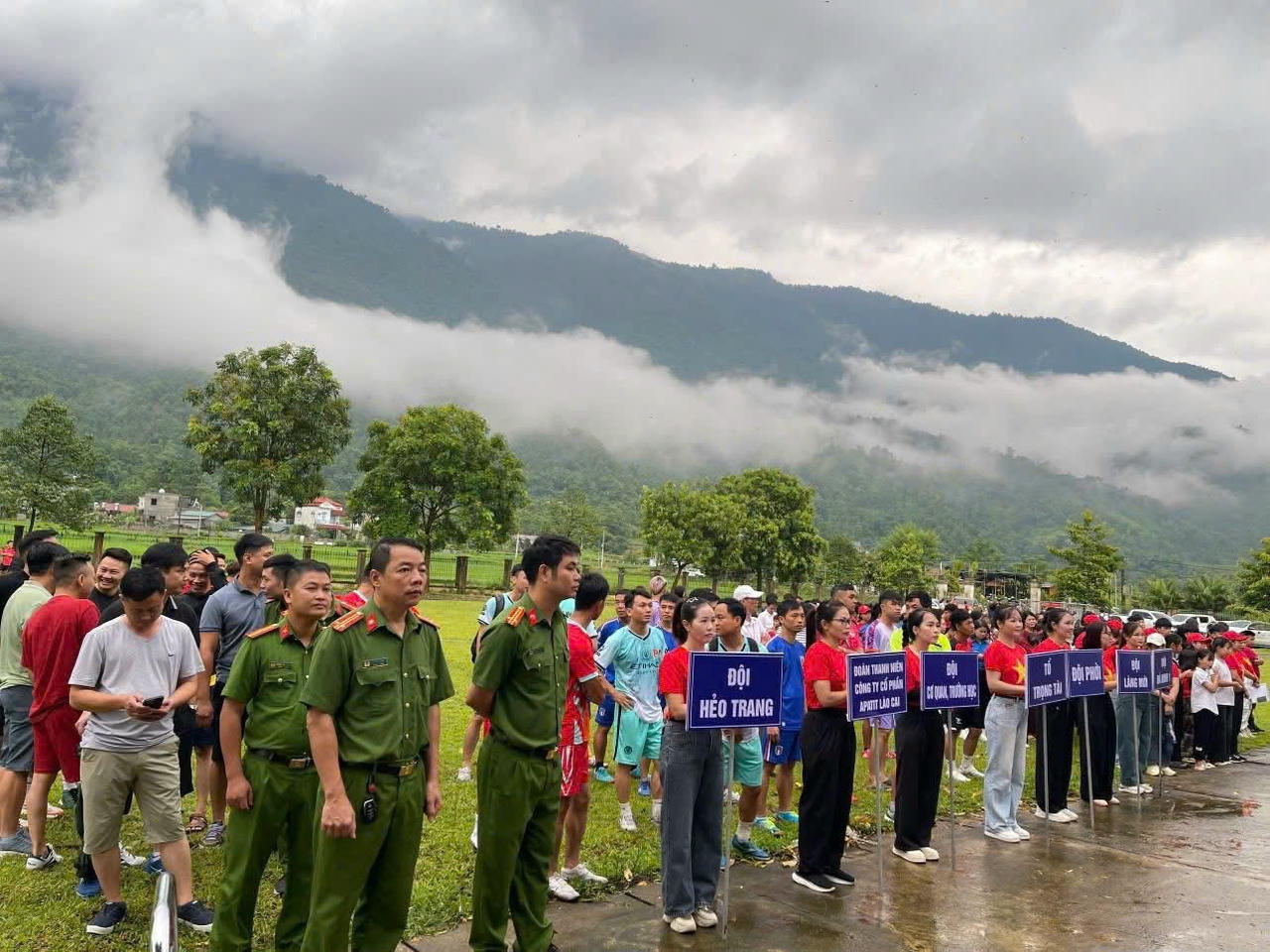 Sáng 16/8, UBND xã Hợp Thành tổ chức Lễ phát động hưởng ứng chương trình “Cùng Việt Nam tiến bước - 1 tỷ bước chân tiến vào kỷ nguyên mới”.