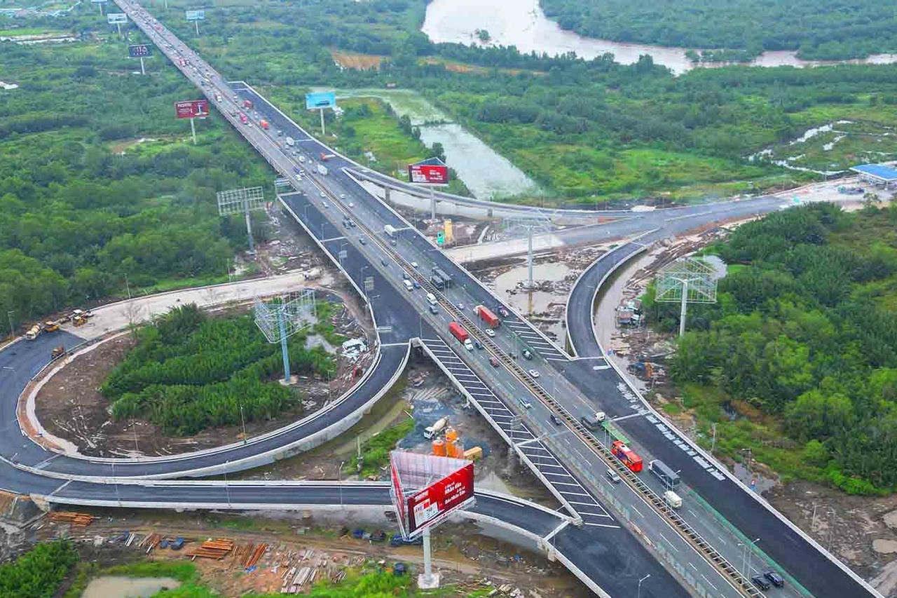 TP Hồ Chí Minh khánh thành và khởi công nhiều công trình hạ tầng quy mô lớn