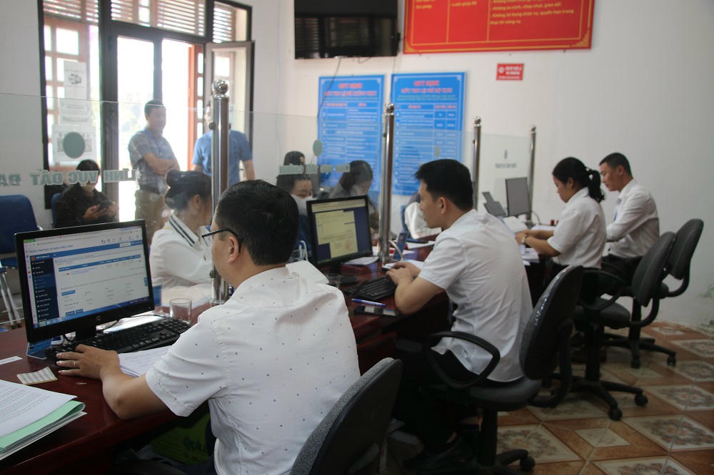 Nhiều khó khăn trong việc sử dụng phần mềm đăng ký, quản lý hộ tịch phục vụ vận hành chính quyền địa phương 2 cấp tại các xã của tỉnh Sơn La.