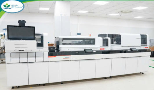 Hệ thống máy móc, thiết bị y tế hiện đại tại các khoa, phòng đã sẵn sàng hoạt động