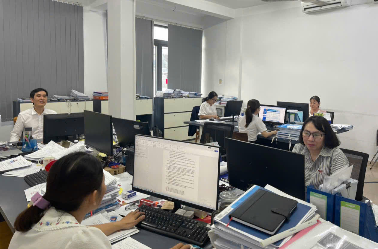 Công tác rà soát dữ liệu hôn nhân được triển khai tại các đơn vị trên địa bàn tỉnh Khánh Hòa. Công tác rà soát dữ liệu hôn nhân được triển khai tại các đơn vị trên địa bàn tỉnh Khánh Hòa.