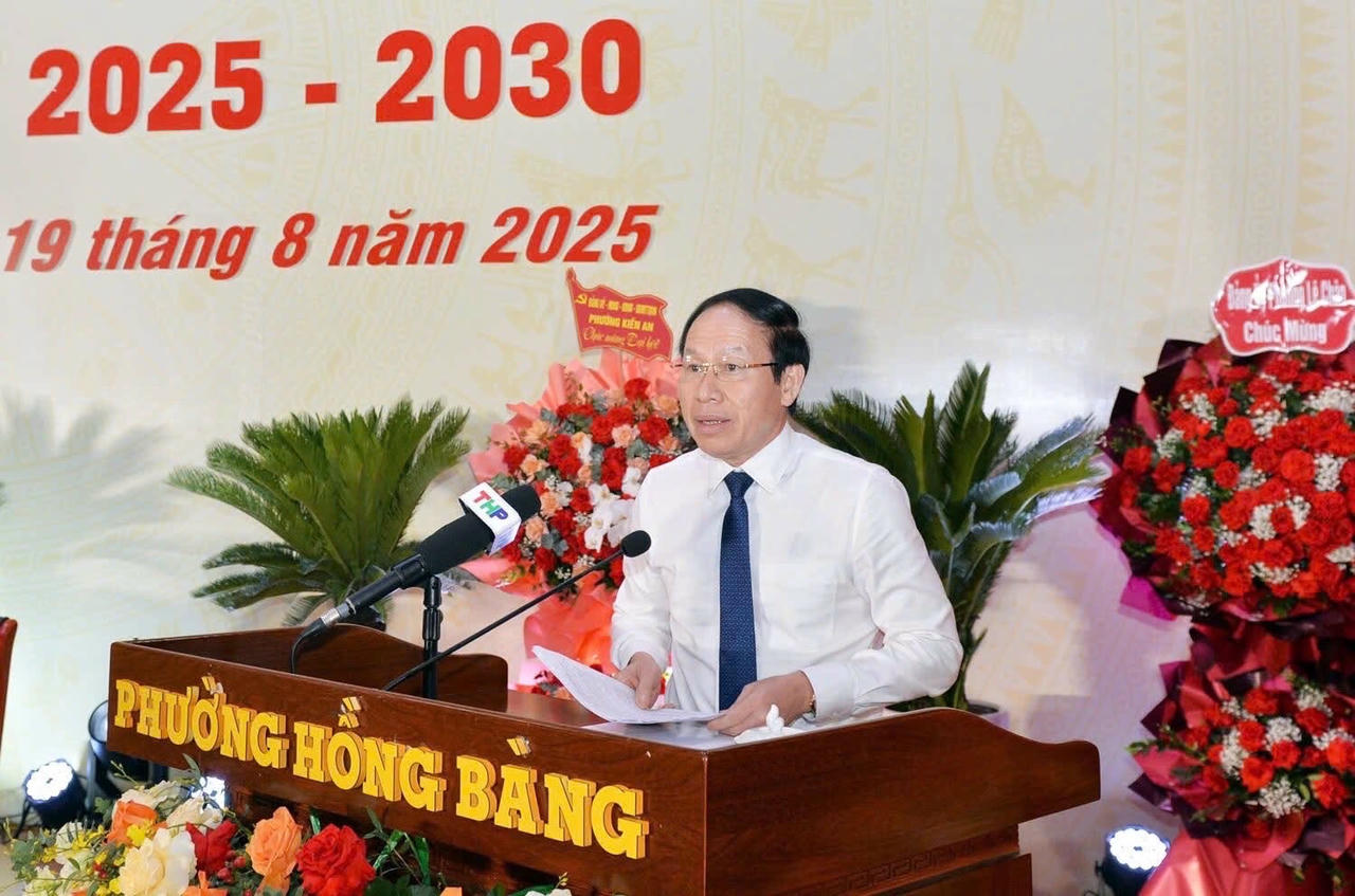 Bí thư Thành ủy Hải Phòng Lê Tiến Châu phát biểu chỉ đạo tại Đại hội.