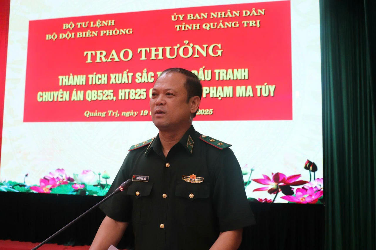 Trung tướng Nguyễn Anh Tuấn, Chính ủy Bộ đội Biên phòng phát biểu tại lễ trao thưởng.