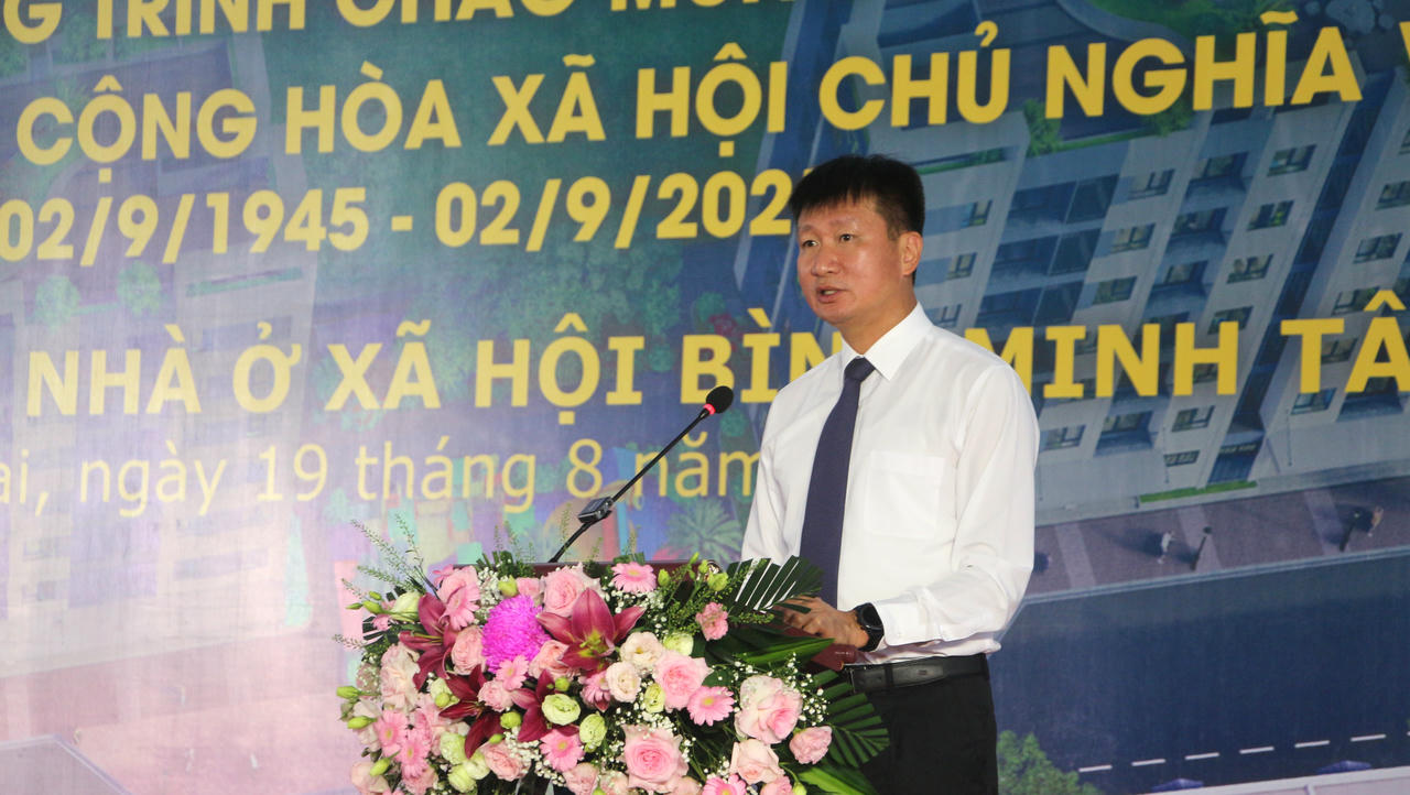 Chủ tịch UBND tỉnh Lào Cai phát biểu tại Lễ động thổ. (Ảnh: Nhật Nguyên).