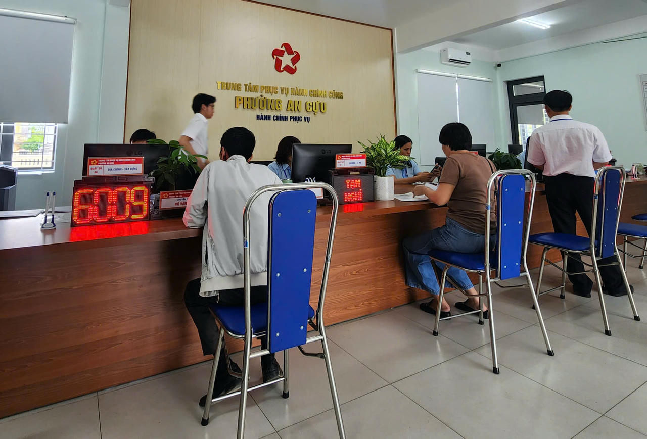 Phường An Cựu đã có nhiều giải pháp tháo gỡ, nhằm bảo đảm công tác hộ tịch ngày càng hiệu quả.