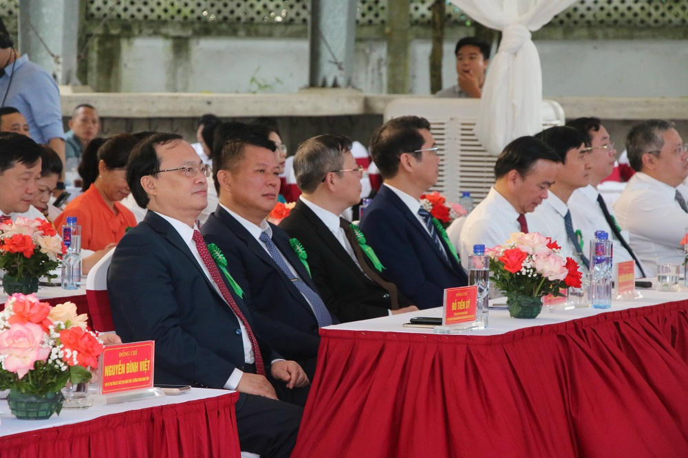Các đại biểu tham dự Lễ khánh thành.