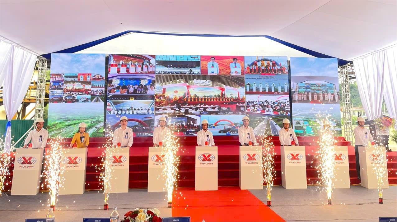 Bộ trưởng Nguyễn Kim Sơn dự Lễ khởi công, khánh thành các công trình, dự án tại Quảng Ninh Bộ trưởng Nguyễn Kim Sơn dự Lễ khởi công, khánh thành các công trình, dự án tại Quảng Ninh