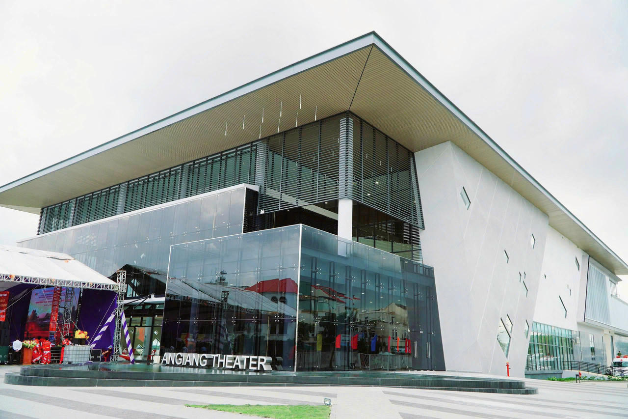 Nhà hát tỉnh An Giang.