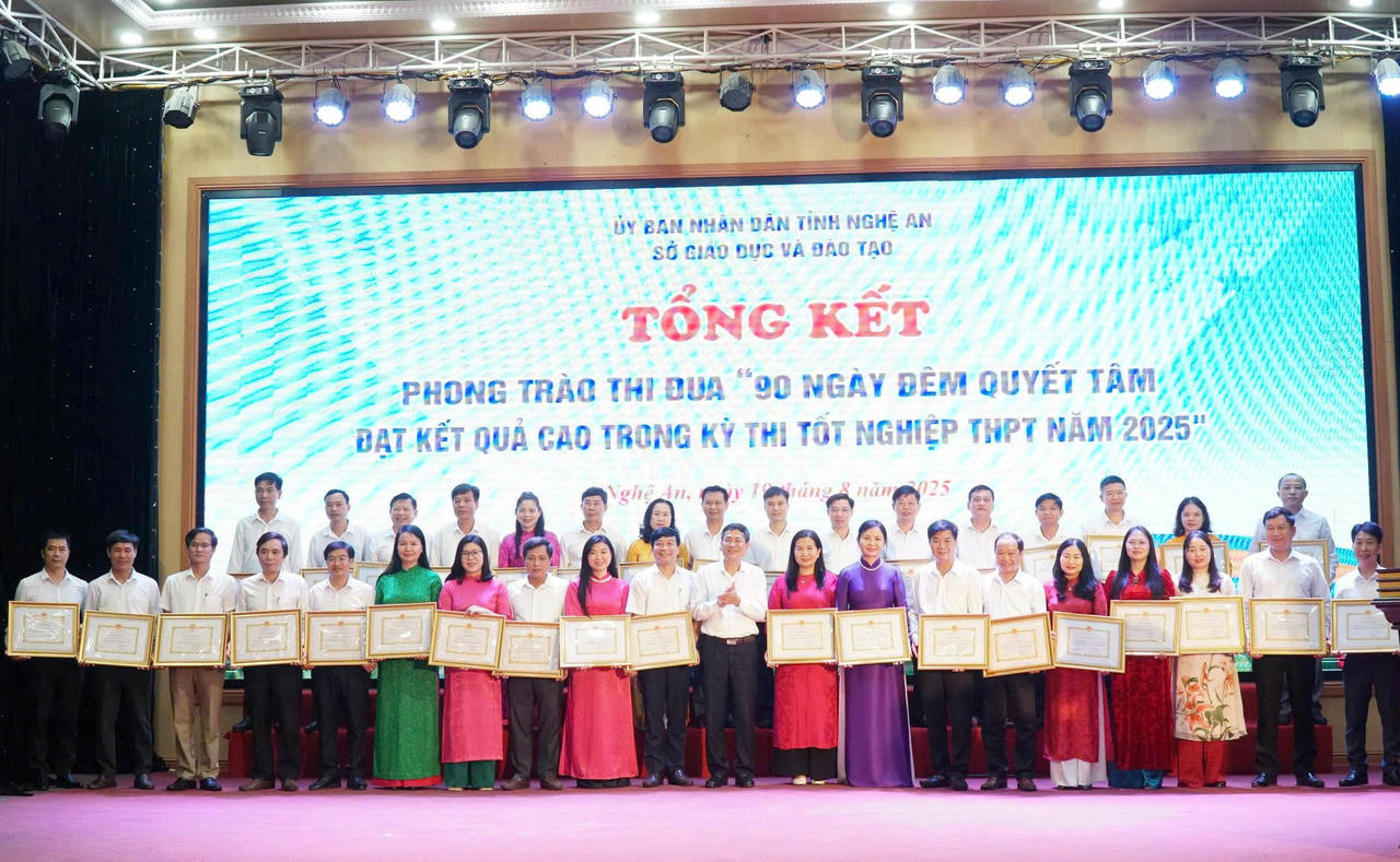 Nghệ An đứng đầu cả nước về điểm trung bình kỳ thi tốt nghiệp THPT năm 2025