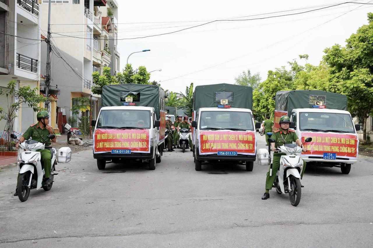 Công an phường Hải An ra quân quyết tâm hoàn thành xuất sắc nhiệm vụ.
