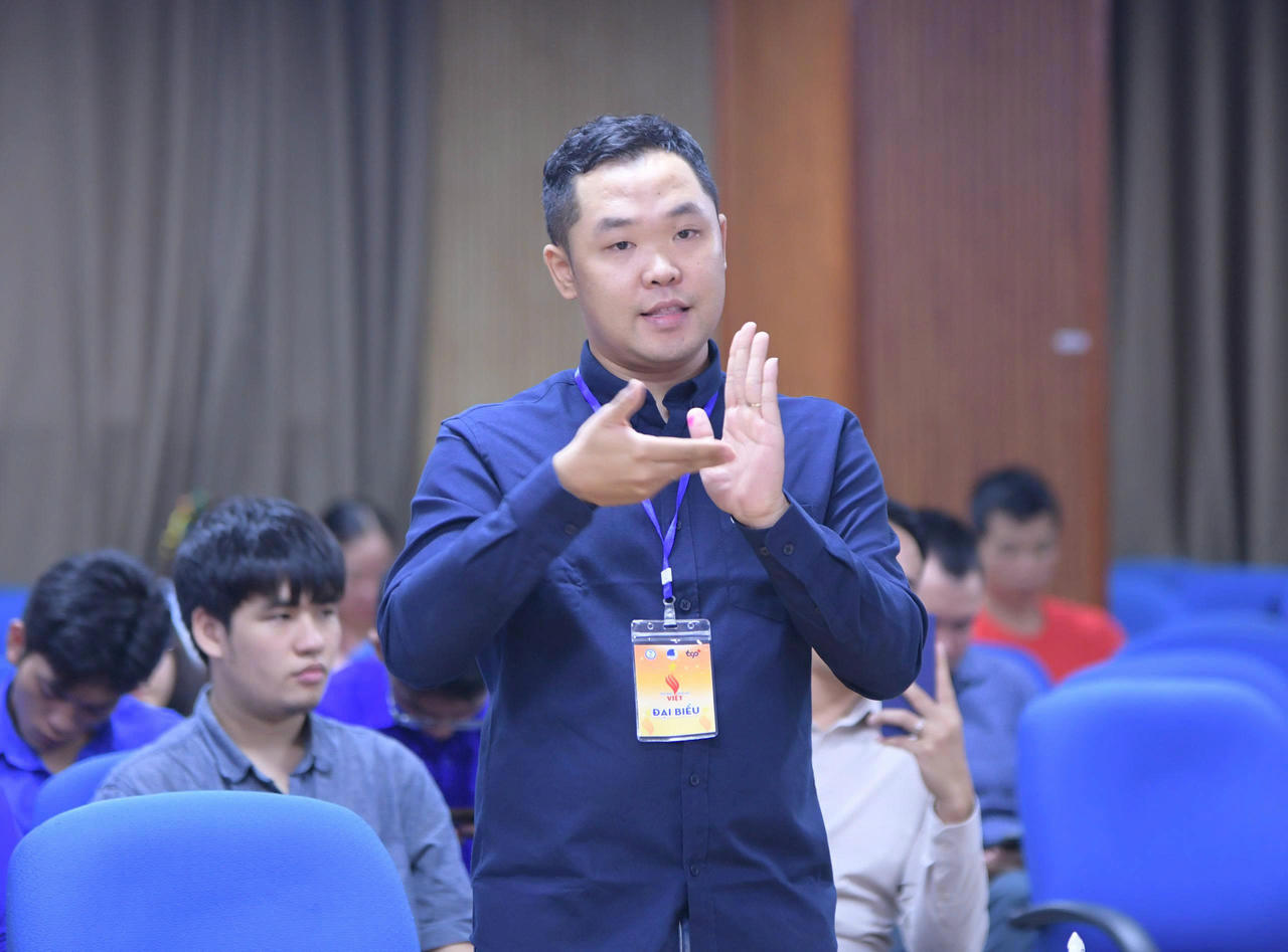 Các đại biểu chia sẻ, kiến nghị tại Tọa đàm (Ảnh: Đ.Hải)