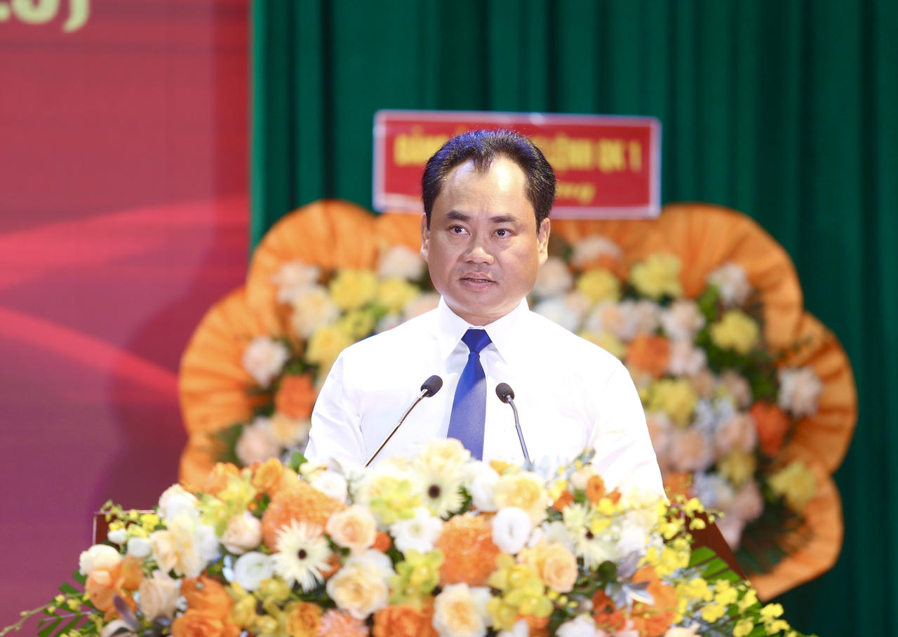 Ông Trịnh Việt Hùng, Bí thư Tỉnh ủy Thái Nguyên phát biểu tại buổi lễ.