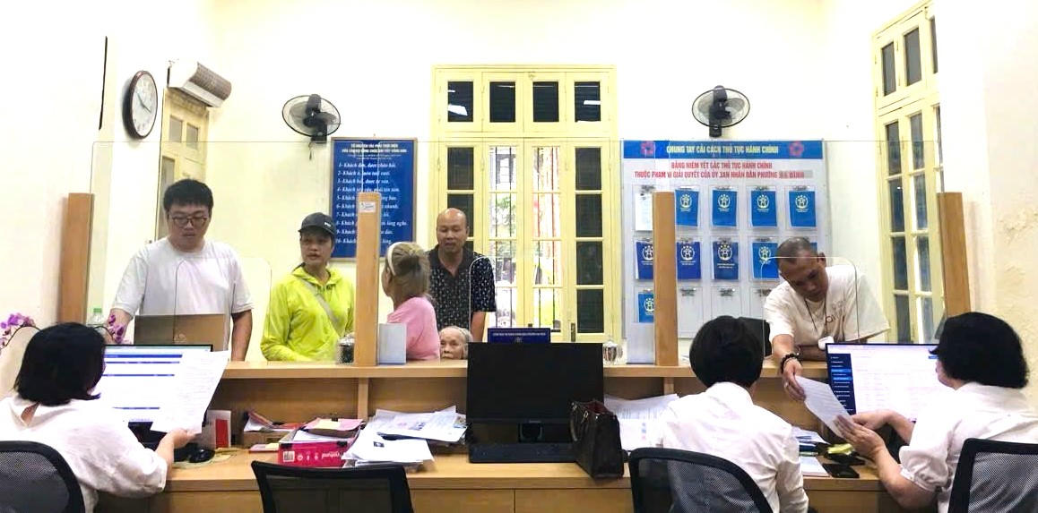 Người dân mong mỏi là thủ tục cần được thực hiện một cách khoa học và tiết kiệm thời gian hơn.