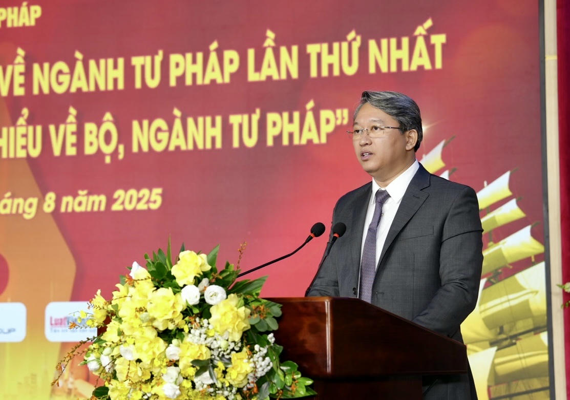 Ông Nguyễn Hải Ninh – Ủy viên Ban Chấp hành Trung ương Đảng, Bí thư Đảng ủy, Bộ trưởng Bộ Tư pháp -  phát biểu tại sự kiện.