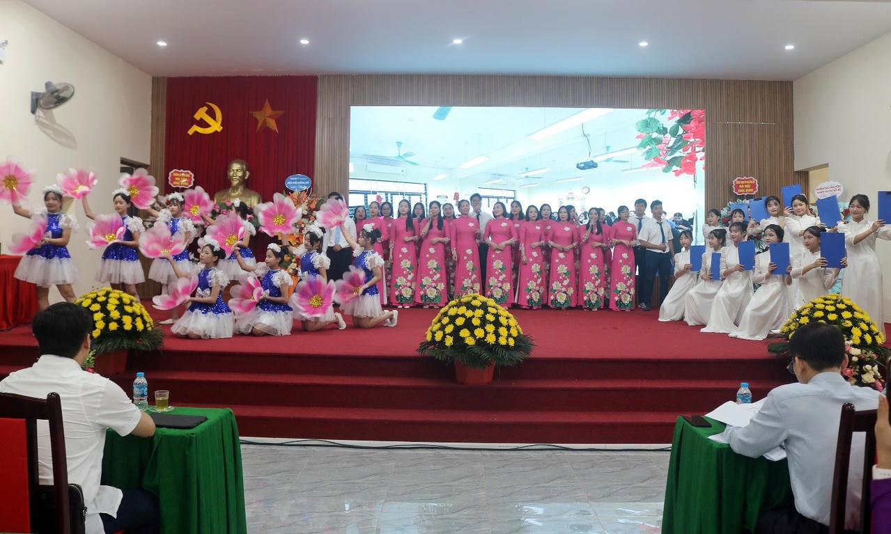 Xã Xuân Mai (Hà Nội): Tổng kết năm học 2024-2025, triển khai nhiệm vụ năm học 2025-2026