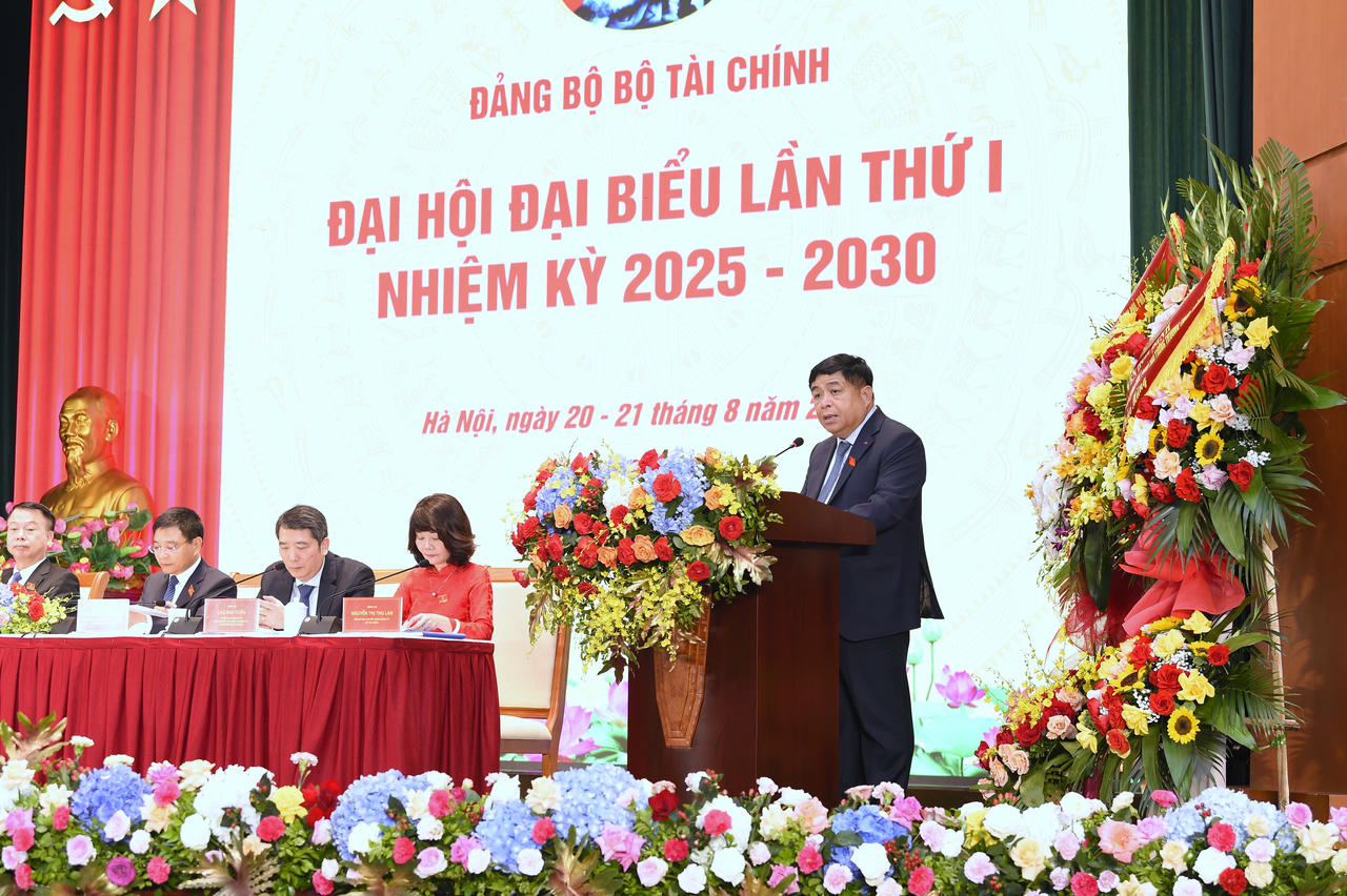 Phó Thủ tướng Nguyễn Chí Dũng phát biểu tại Đại hội