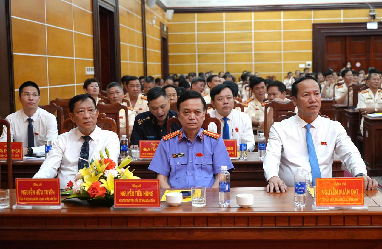 Các đại biểu tham dự đại hội.