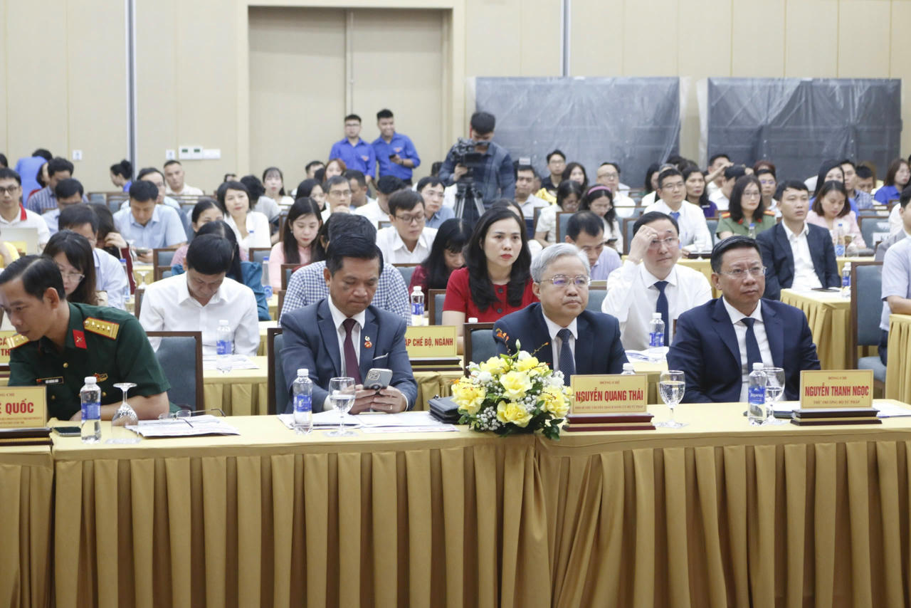 Các vị đại biểu tham dự sự kiện