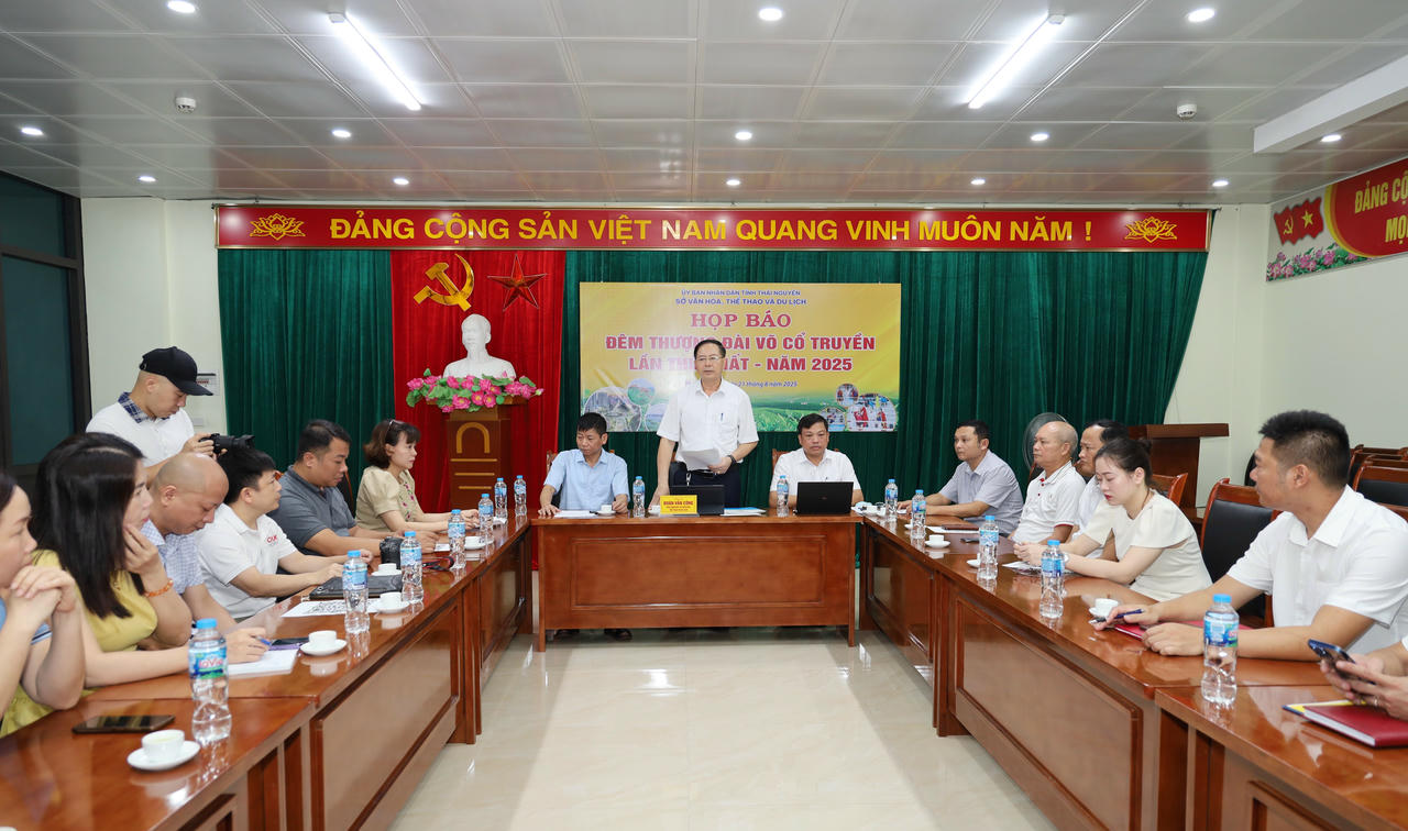 Toàn cảnh buổi họp báo thông tin về giải võ thuật cổ truyền "Đêm thượng đài"