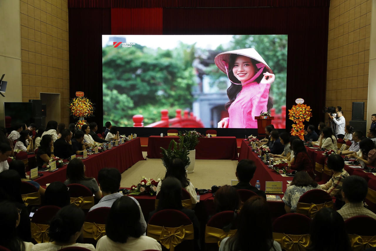 'Vietnam Today' - quảng bá Việt Nam ra thế giới