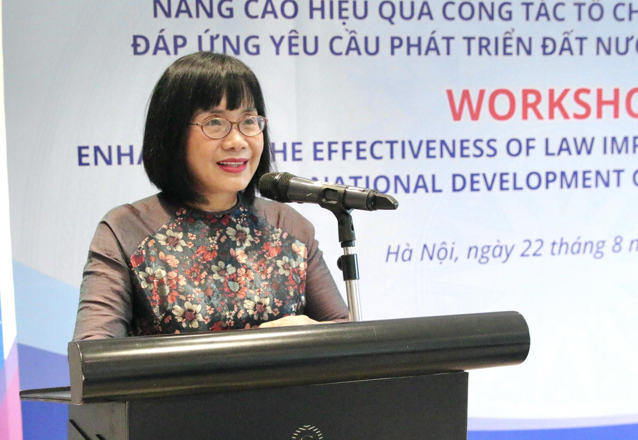 Thứ trưởng Đặng Hoàng Oanh phát biểu khai mạc.