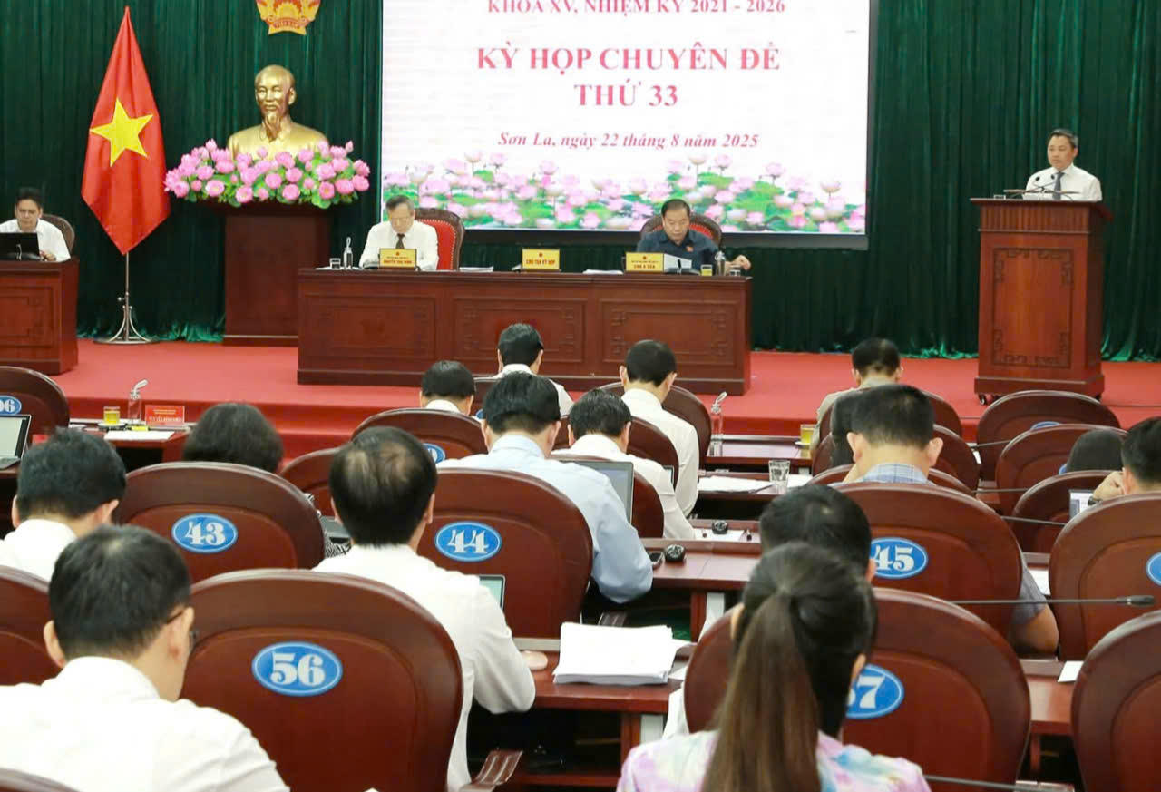Kỳ họp chuyên đề thứ 33, HĐND tỉnh Sơn La khóa XV, nhiệm kỳ 2021-2026 tỉnh Sơn La.