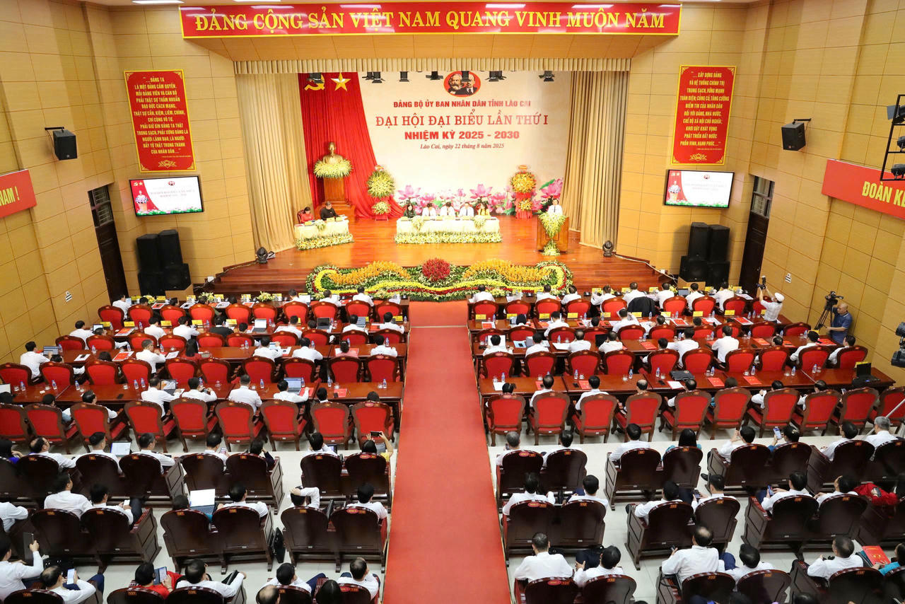 Quang cảnh đại hội. 