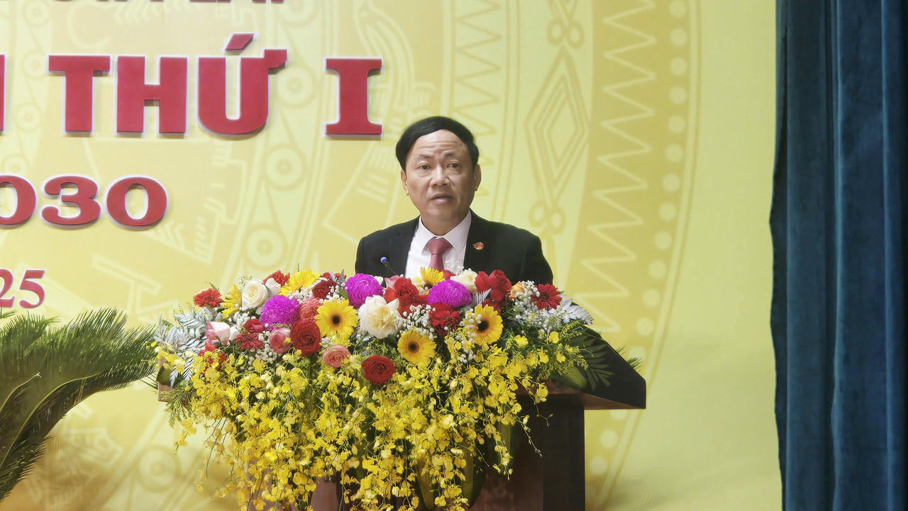 Ông Phạm Anh Tuấn, Chủ tịch UBND tỉnh Gia Lai phát biểu khai mạc Đại hội.