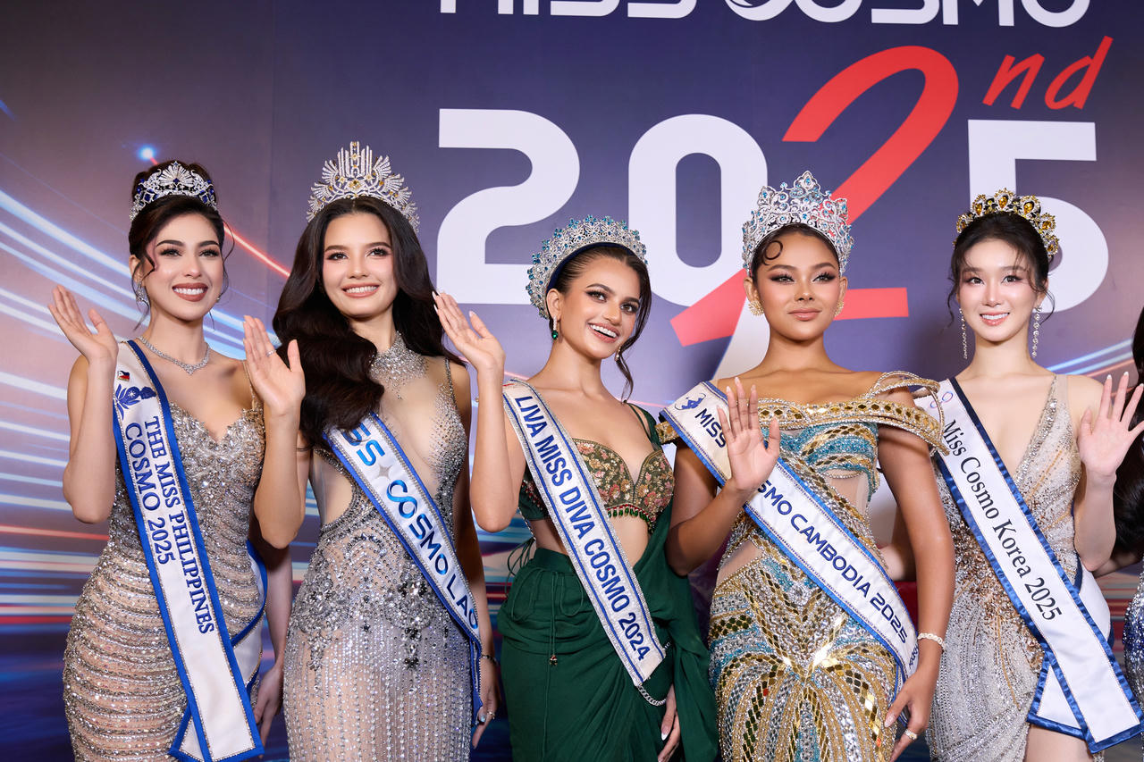 Dàn Hoa hậu quốc tế tại họp báo khởi động. Ảnh: UNI