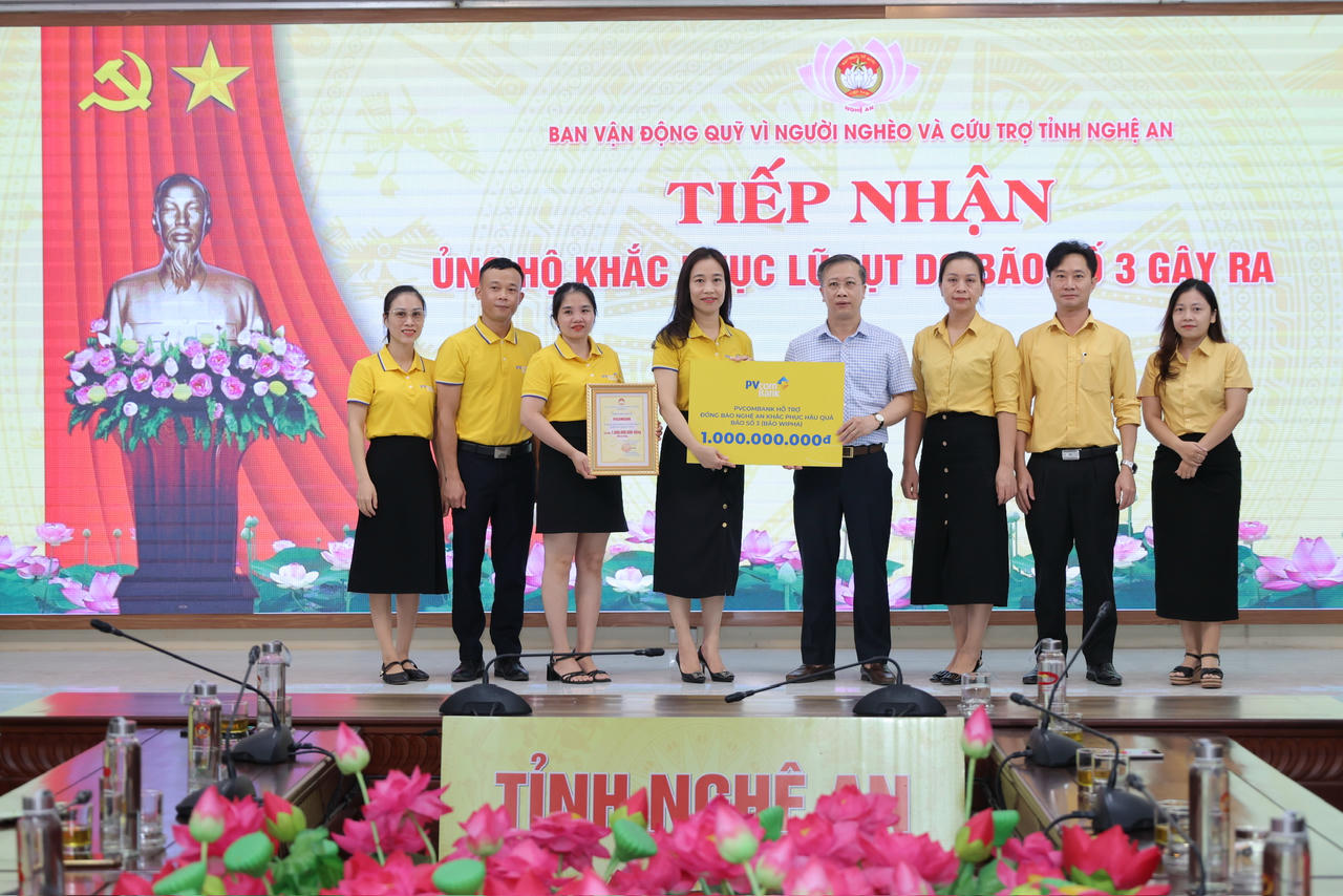 Sự hỗ trợ kịp thời của Ngân hàng PVcomBank không chỉ giúp người dân tại tỉnh Nghệ An có thêm điều kiện tái thiết cuộc sống mà còn tiếp tục khẳng định hình ảnh một PVcomBank nhân văn, trách nhiệm, luôn gắn sự phát triển của mình với lợi ích xã hội. 