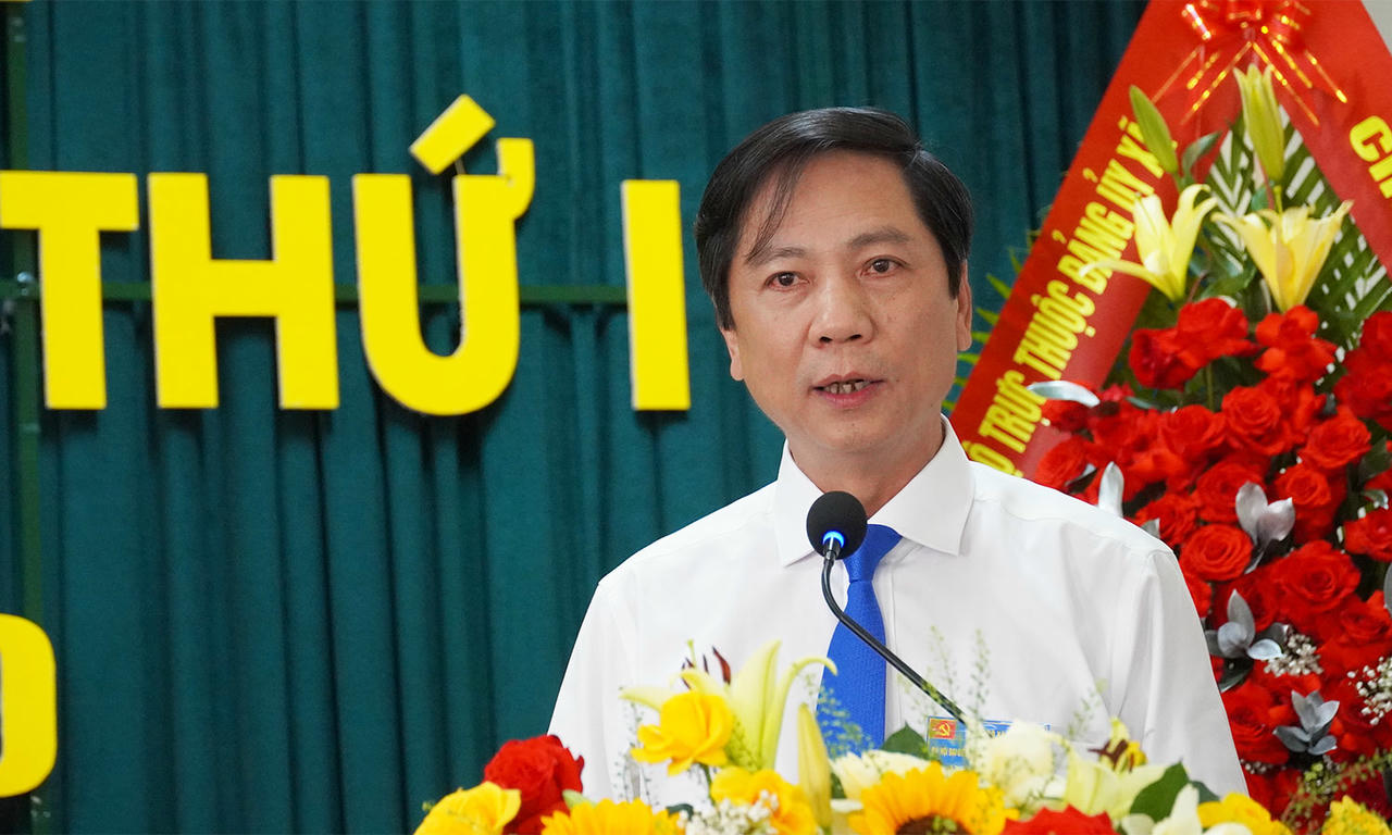 Phó Chủ tịch Thường trực UBND tỉnh Quảng Trị Hoàng Nam phát biểu chỉ đạo tại Đại hội.