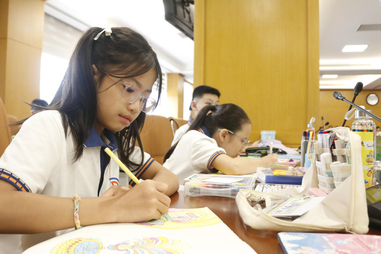 Phát động cuộc thi vẽ tranh 'Sân chơi xanh cho tương lai em'