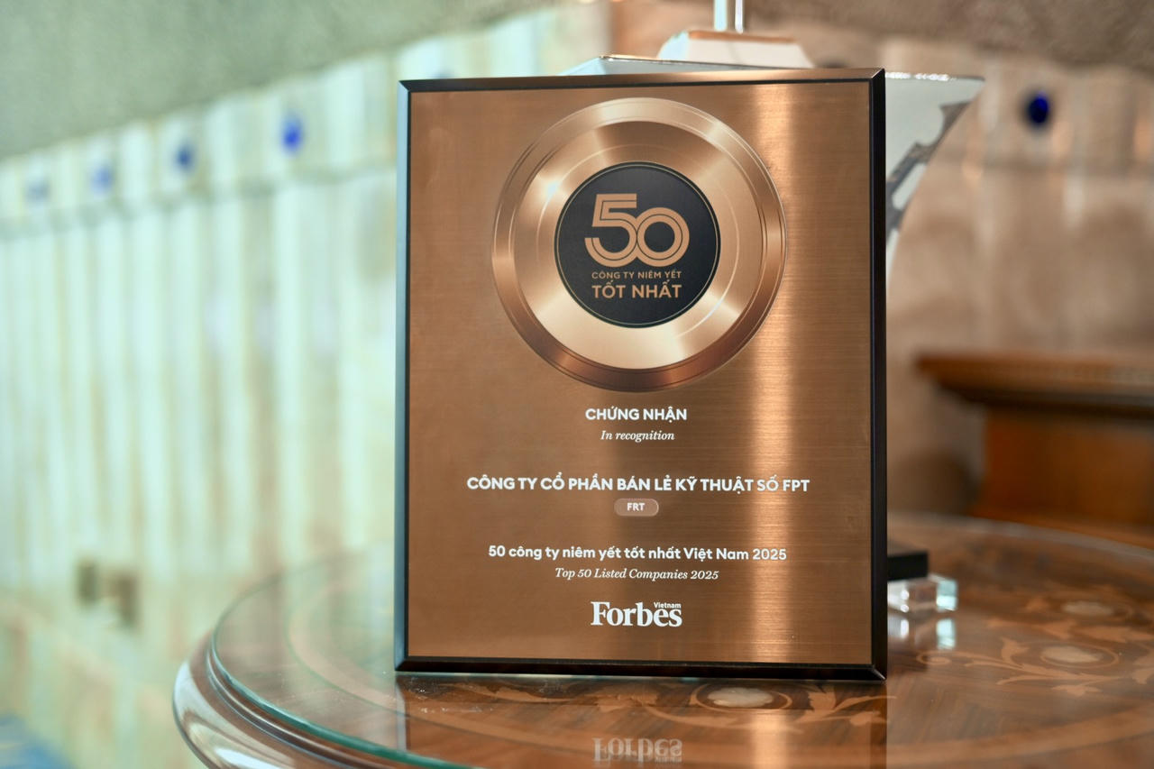 Đây là lần thứ hai FPT Retail vào Top 50 của Forbes Việt Nam, thể hiện khả năng tăng trưởng bền vững và thích ứng linh hoạt trước biến động thị trường.  
