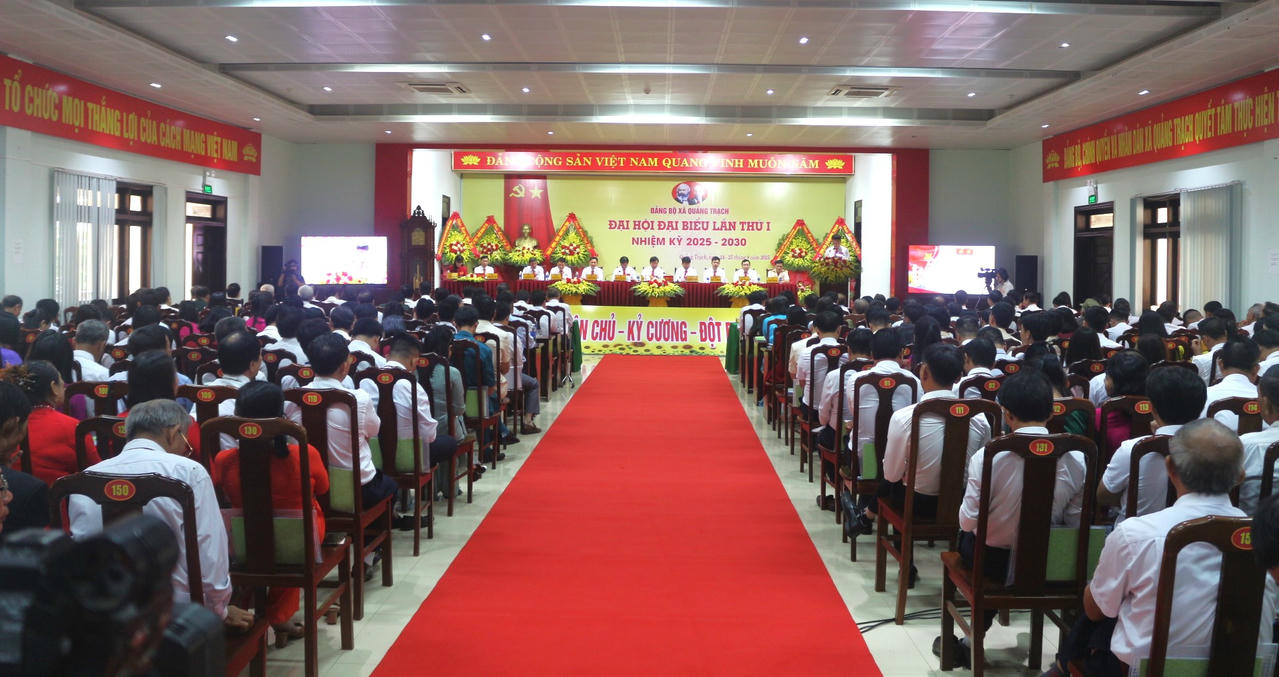 Toàn cảnh Đại hội.