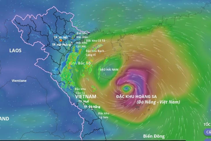 Bão số 5 tiếp tục tăng cấp, cách Nghệ An 580km