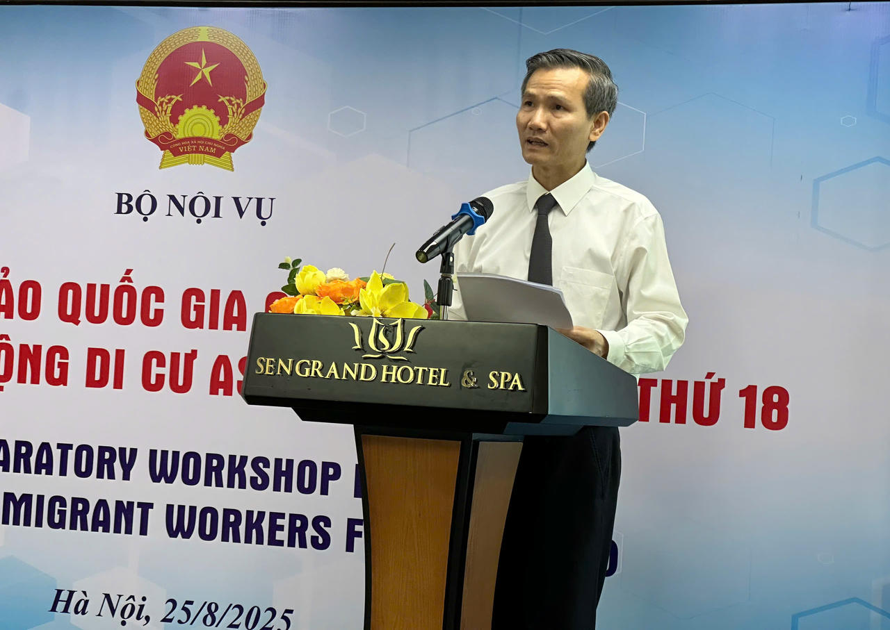 Thứ trưởng Cao Huy phát biểu. Ảnh: Vân Anh