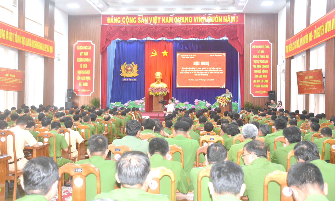 Quang cảnh Hội nghị.