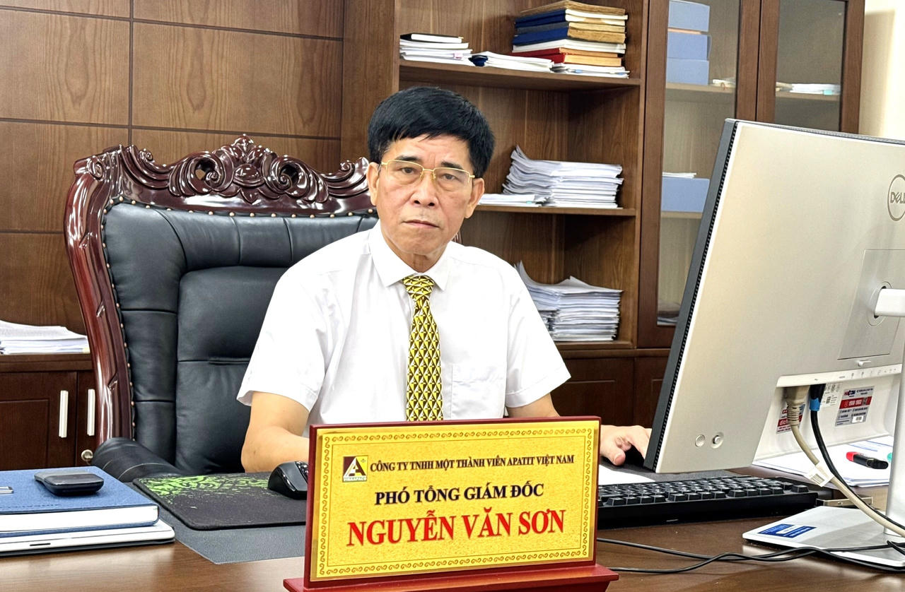 Ông Nguyễn Văn Sơn, Phó Tổng giám đốc Công ty TNHH MTV Apatit Việt Nam.