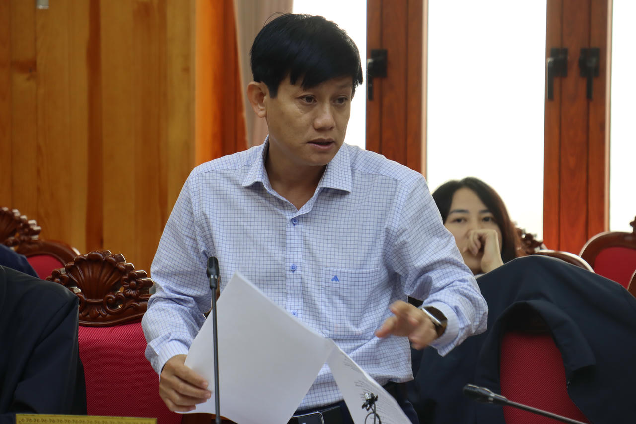 Lãnh đạo Sở Tài chính Lâm Đồng nêu ý kiến.