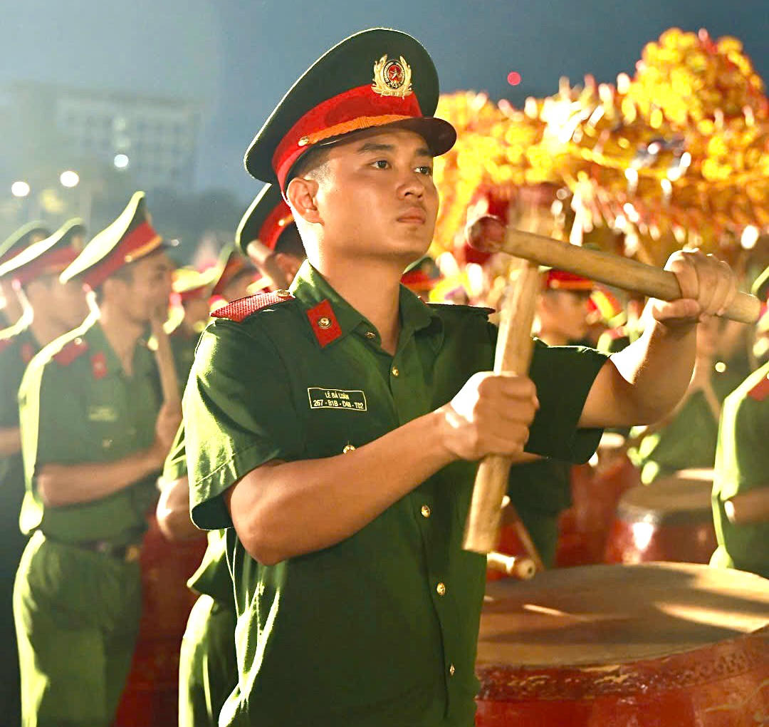 Các cán bộ, học viên của Học viện Cảnh sát Nhân dân đã luyện tập cho sự xuất hiện này từ nhiều tháng nay