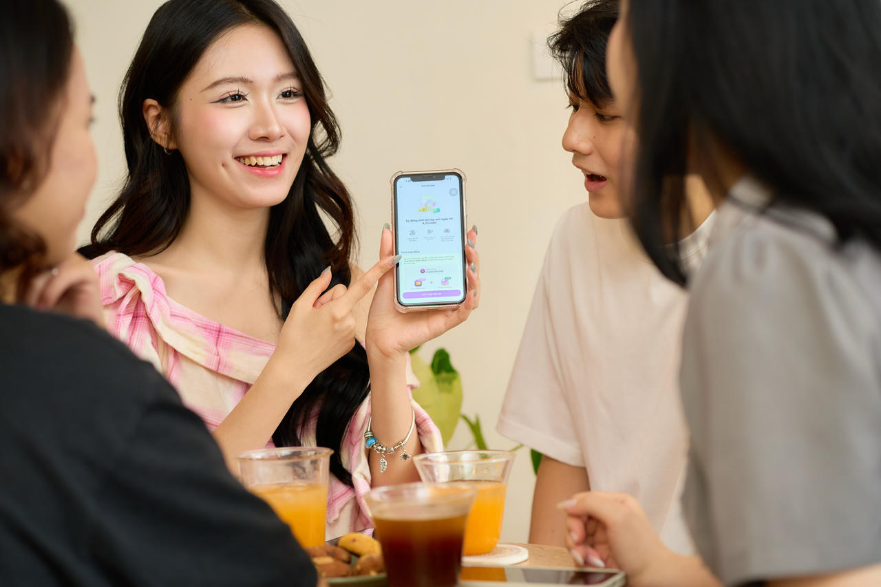 Nhiều bạn trẻ bất ngờ khi App TPBank có cả một kho tiện ích đủ mọi lĩnh vực và trải nghiệm vô cùng mượt mà.