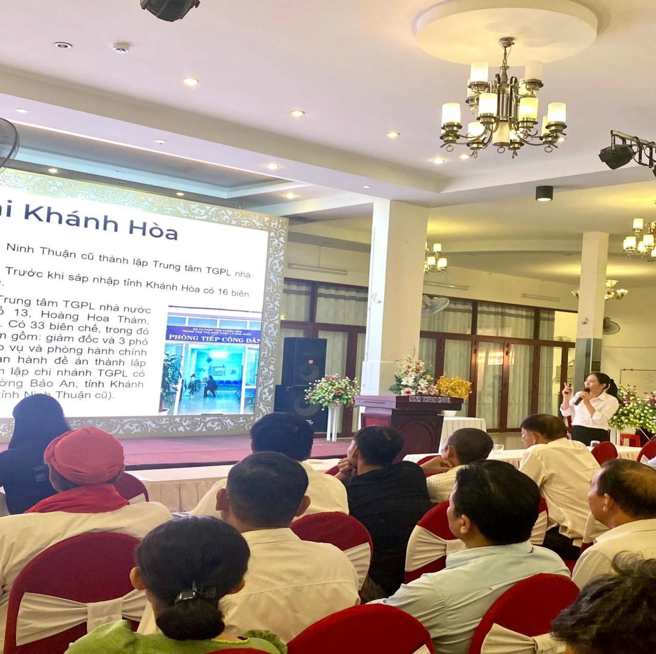 Báo cáo viên tại Hội nghị