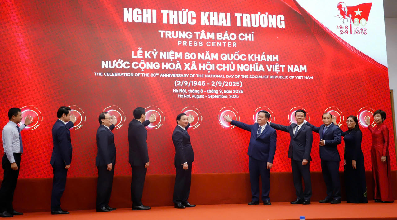 Khai trương Trung tâm báo chí Lễ kỷ niệm 80 năm Quốc khánh 2/9