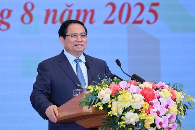 Thủ tướng yêu cầu tiếp tục tạo việc làm, sinh kế để các hộ dân "lạc nghiệp" - Ảnh: VGP/Nhật Bắc