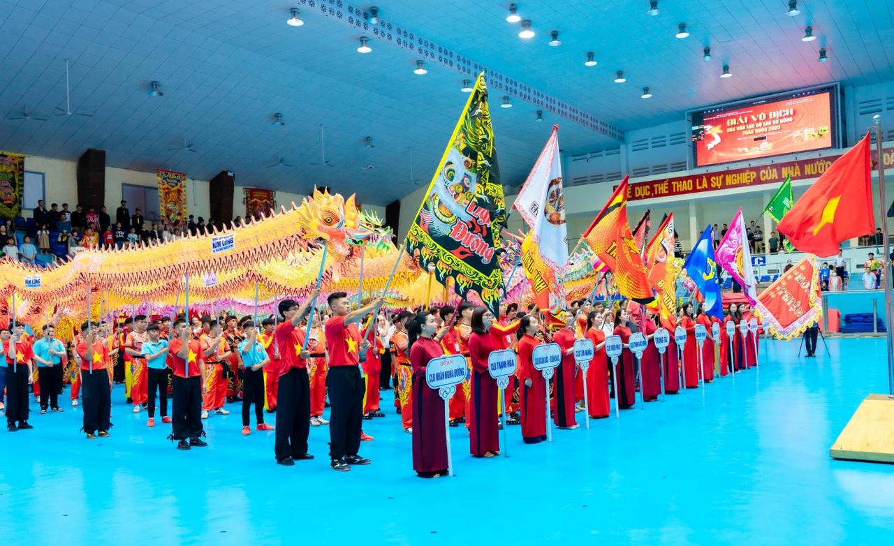 Các đội tham dự giải đấu